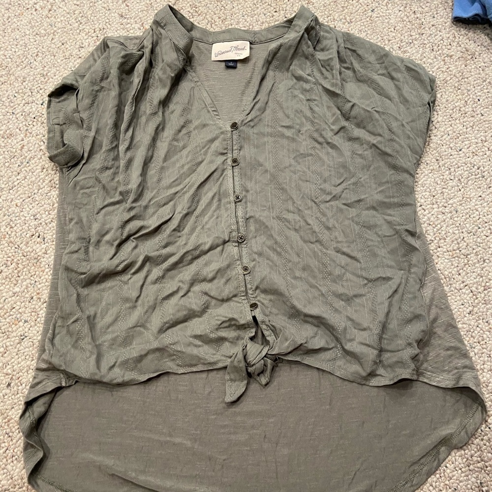 Green shirt